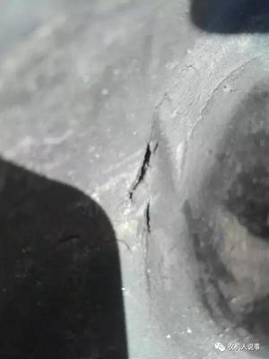 看完这几张图,我才开始庆幸,拖拉机还是自己家的好!